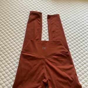 Crop shop boutique leggings